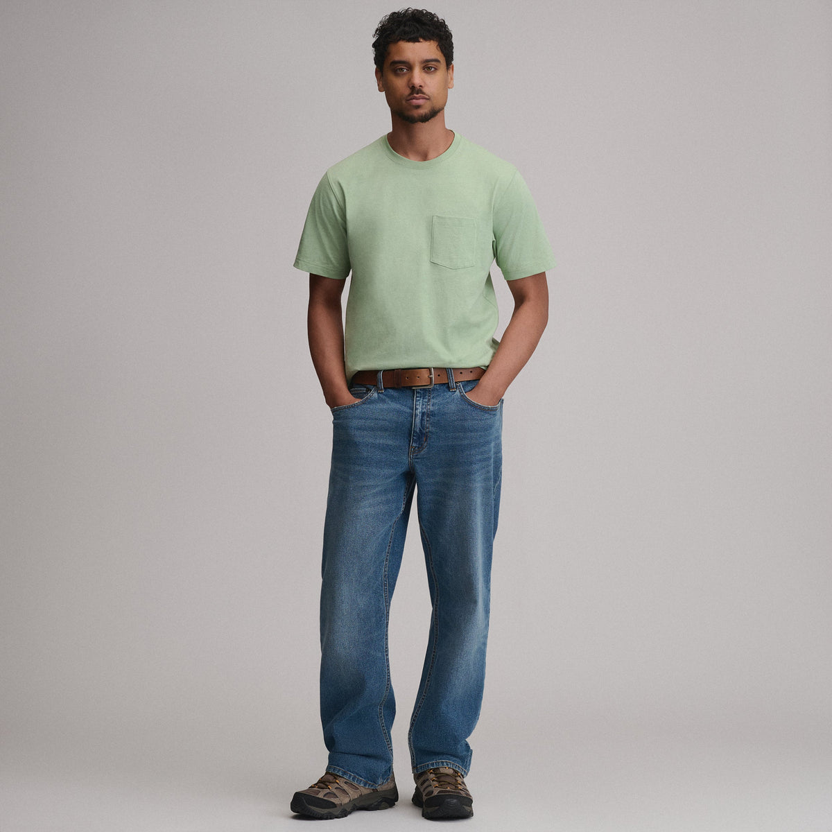 Men's Legend Wash 100% Cotton Short-Sleeve Pocket T-Shirt