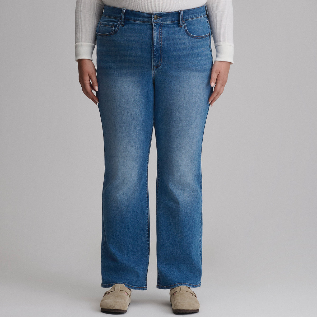 Women's Venture Stretch High-Rise Bootcut Jeans