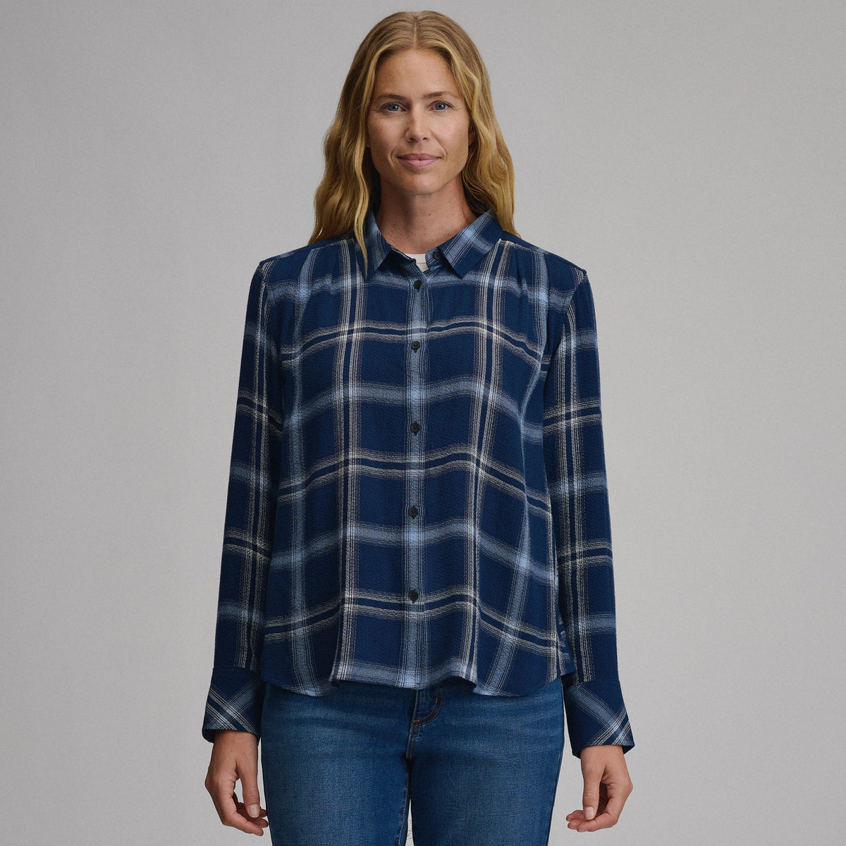 Women's Long-Sleeve Softened Button-Down Shirt