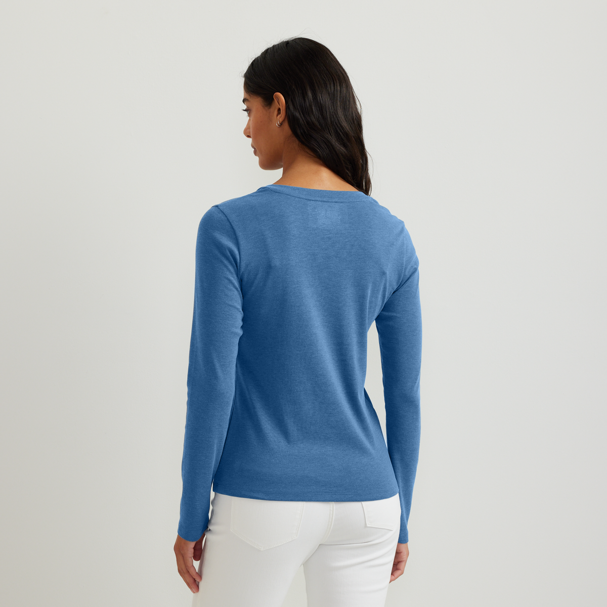 Women's Everyday Long-Sleeve V-Neck T-Shirt