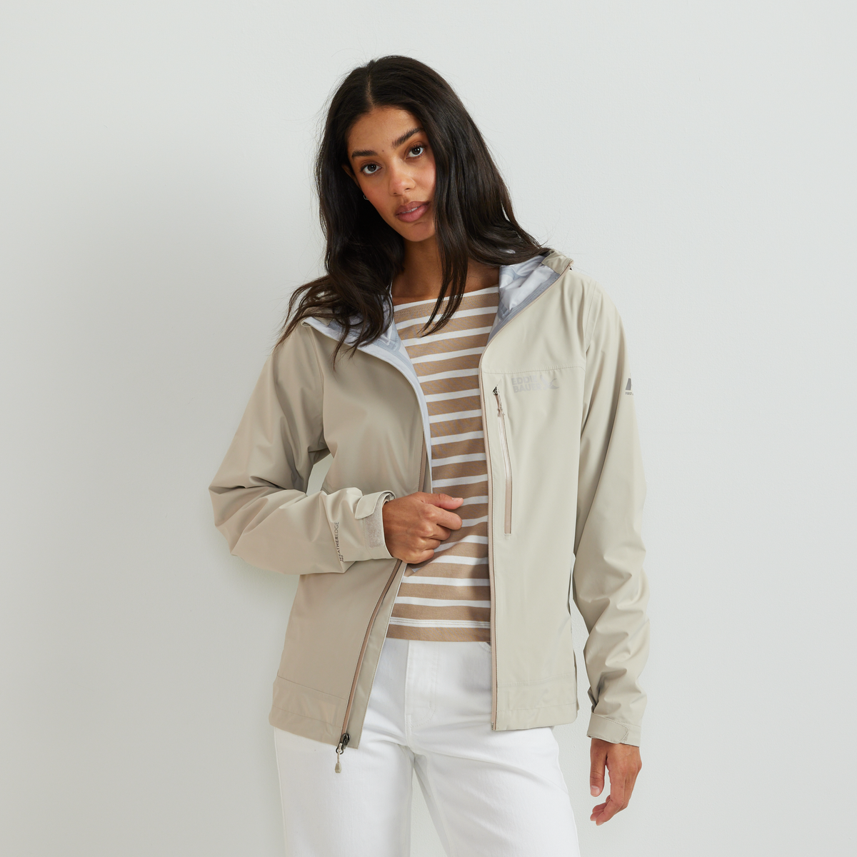 Women's Cloud Cap 3L Waterproof Stretch Hooded Rain Jacket