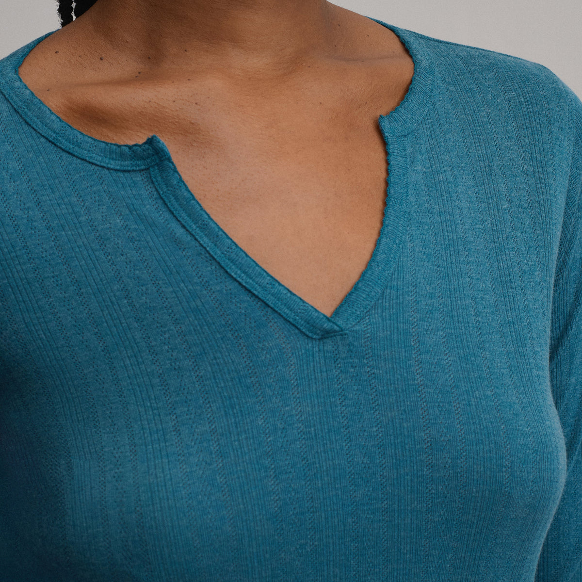 Women's Pointelle Notch-Neck Long-Sleeve Crew