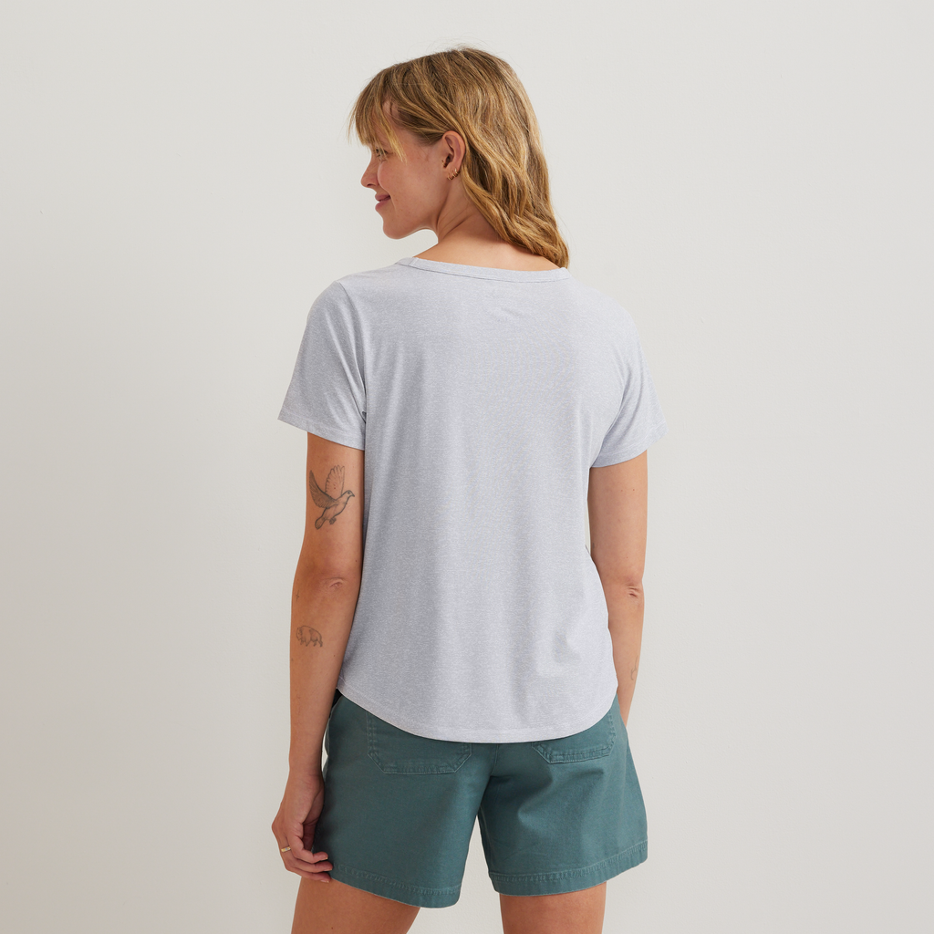 Women's Trek Light Hike Short-Sleeve V-Neck T-Shirt
