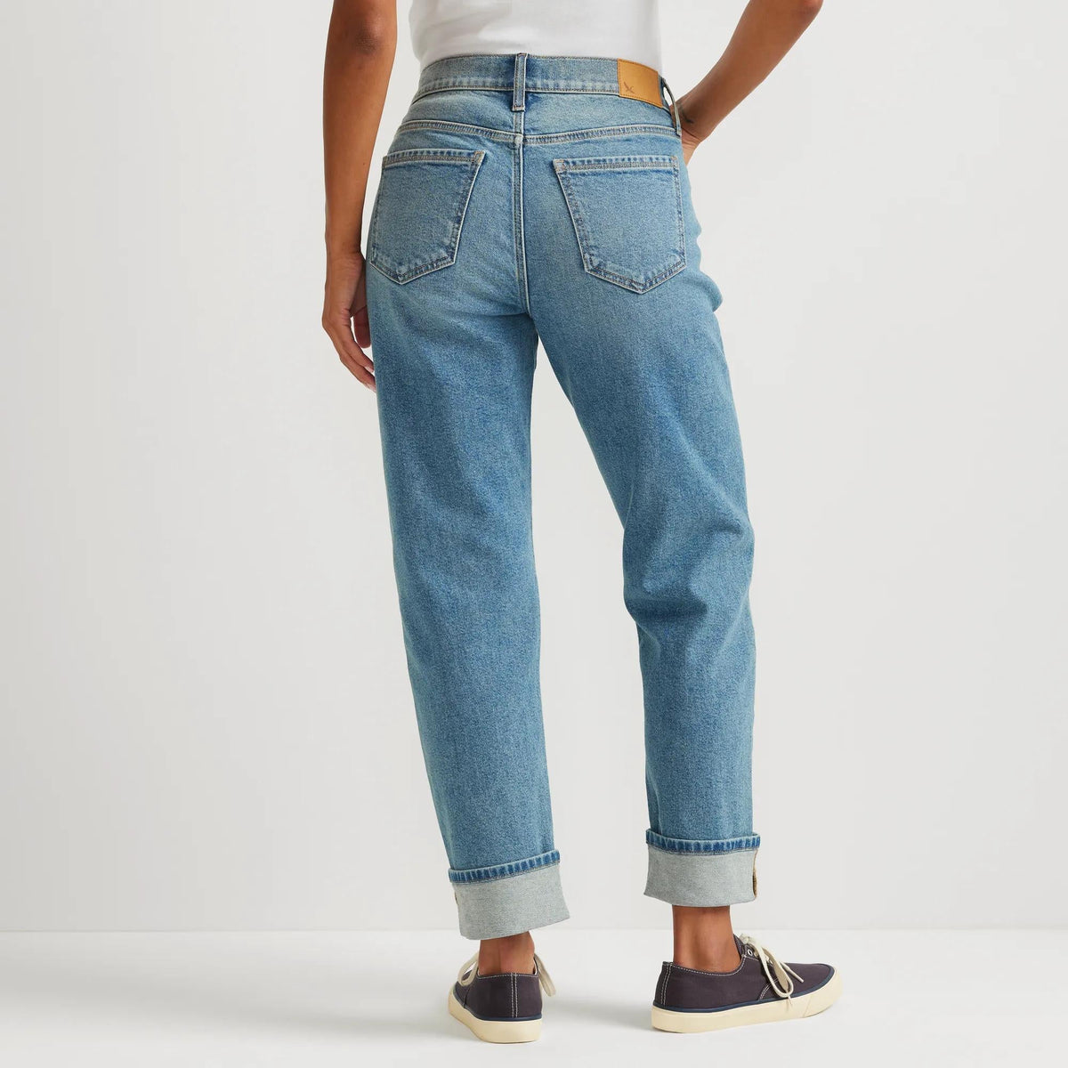 Women's Authentic 90s Boyfriend Relaxed Fit Jeans