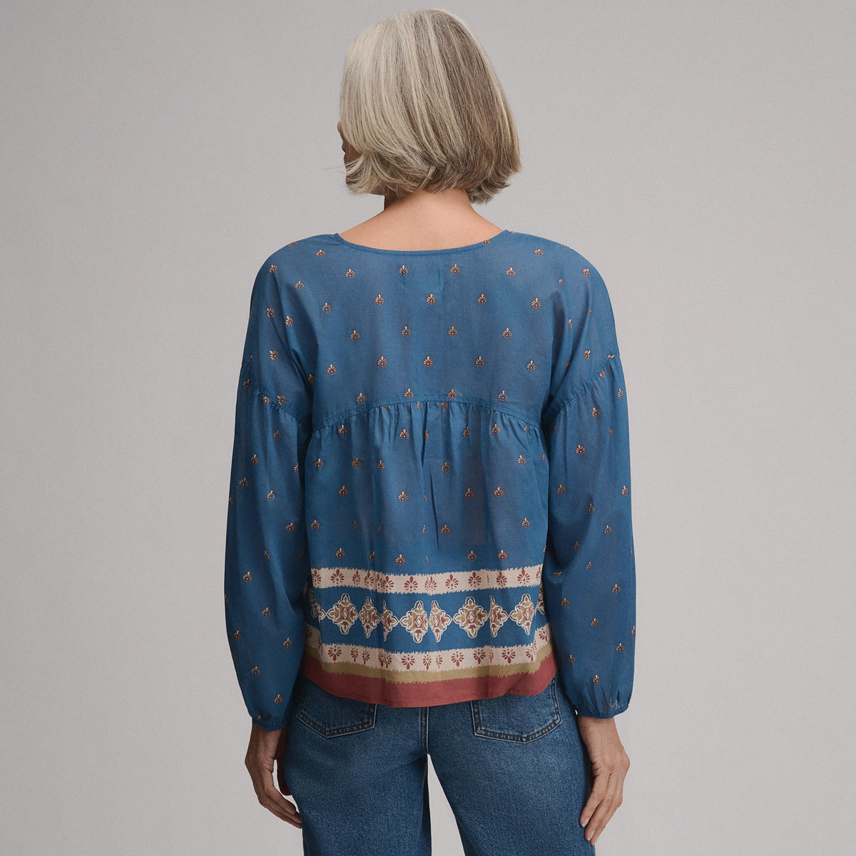 Women's Long-Sleeve V-Neck Relaxed Woven Popover