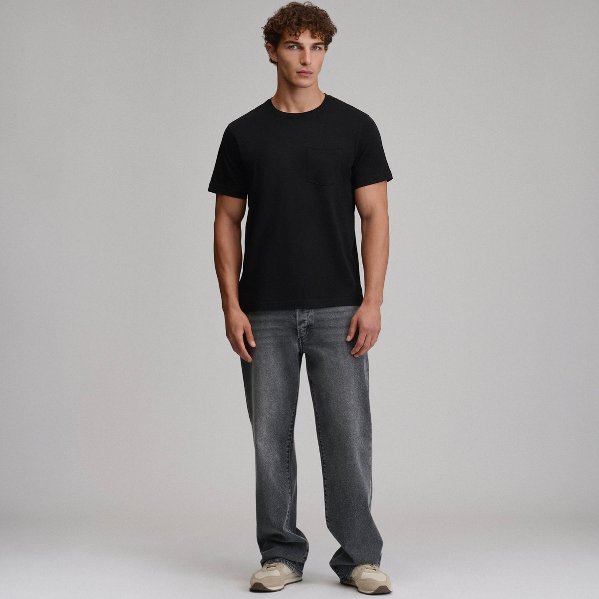Men's Legend Wash 100% Cotton Short-Sleeve Pocket T-Shirt