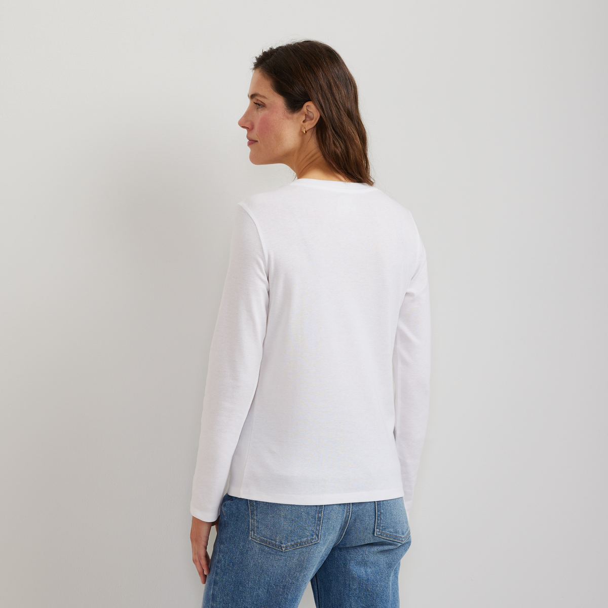 Women's Everyday Long-Sleeve V-Neck T-Shirt