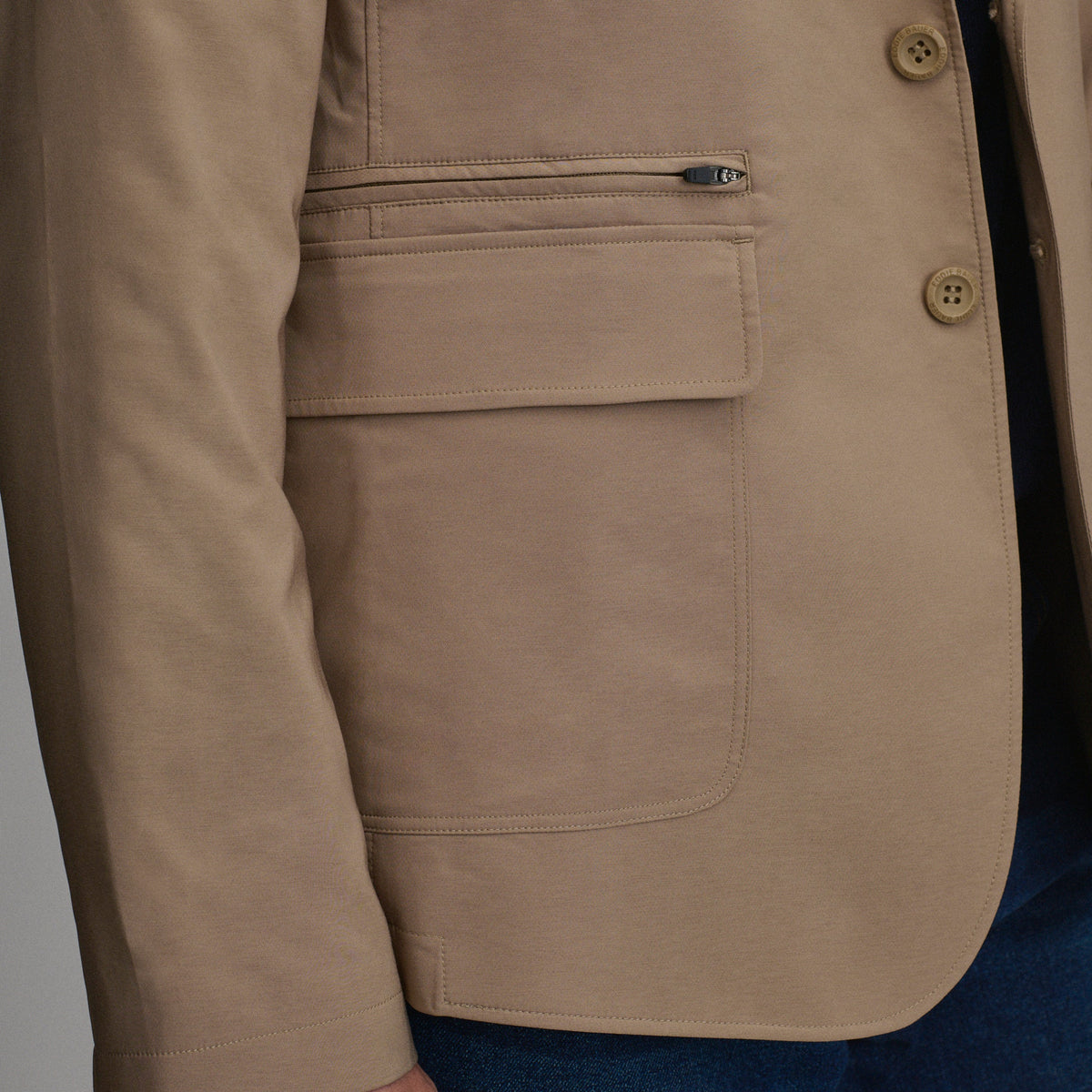 Men's Ultimate Voyager Travel Blazer