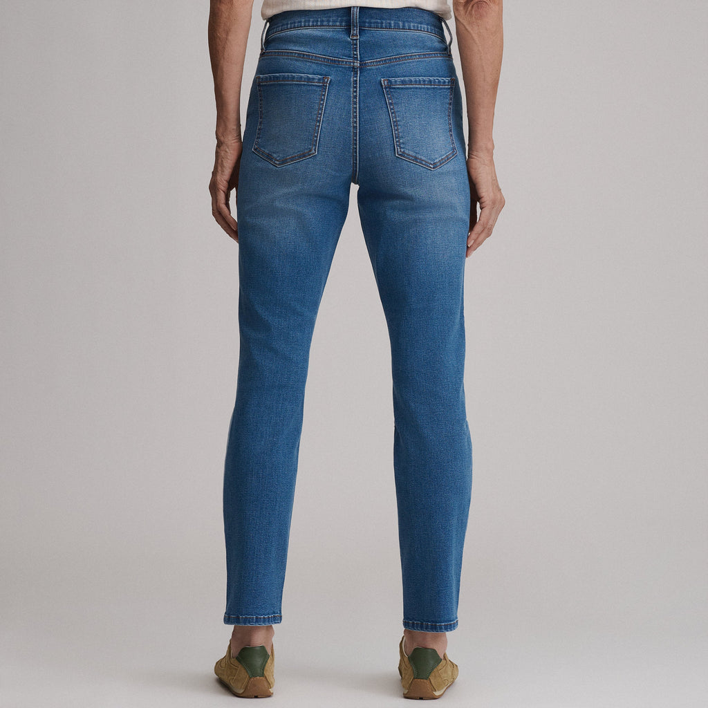 Women's Venture Stretch High-Rise Straight Leg Jeans