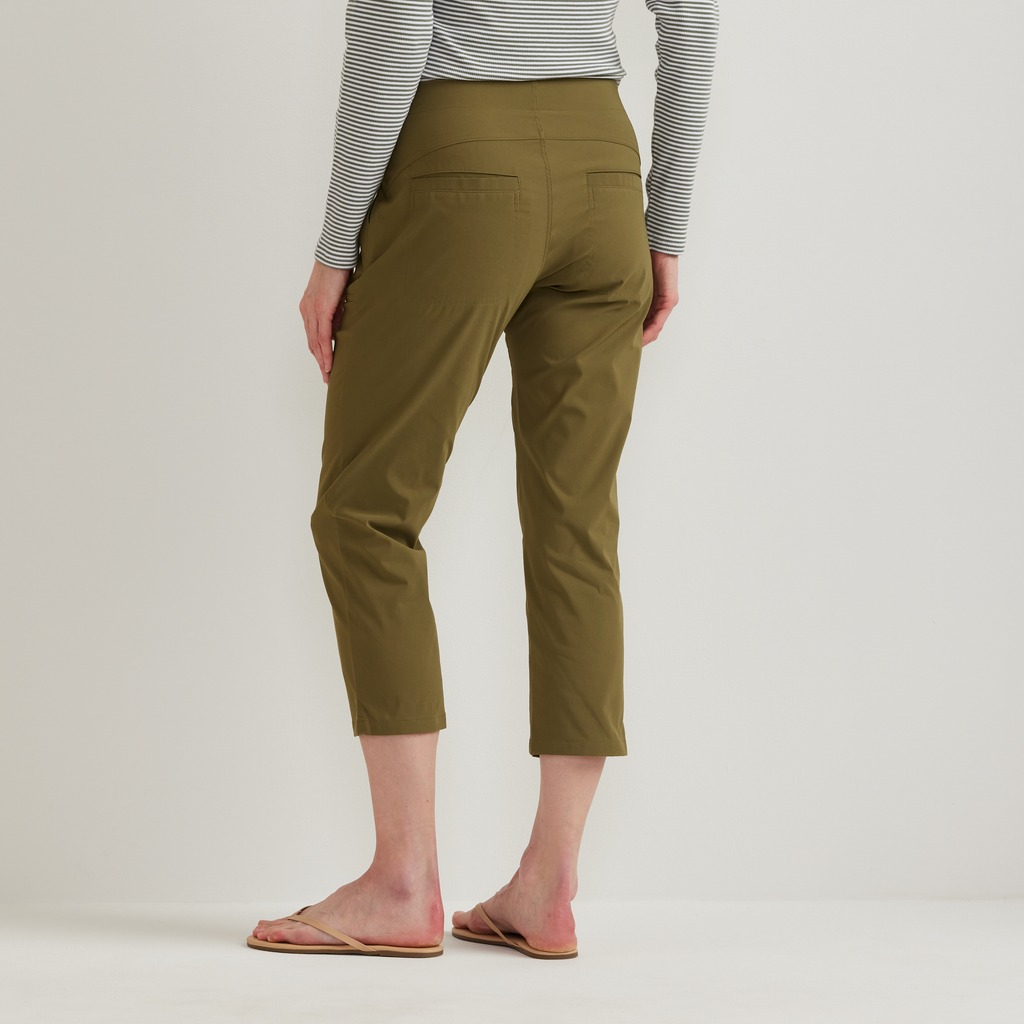 Women's Horizon High-Rise Straight Leg Cropped Pants